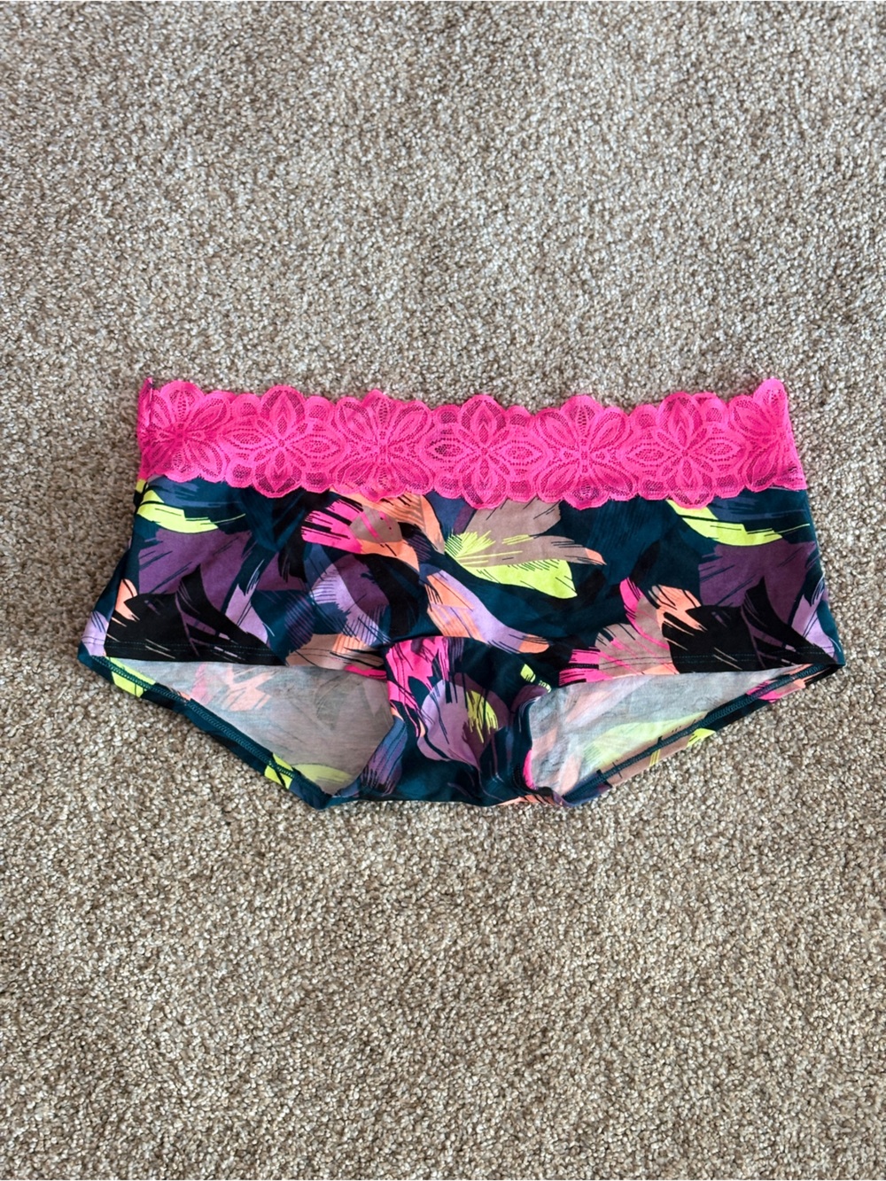 Pink Victoria’s Secret flower extra low rise boy short Large New